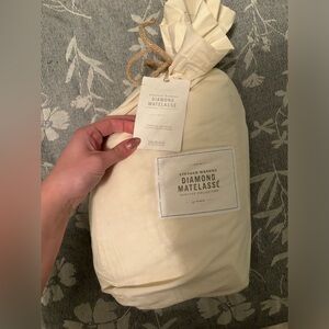 Diamond Matelassé Bedding Collection Toddler Coverlet